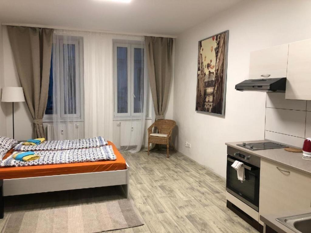 Apartments Near The Center With Privat Parking Brünn Exterior foto